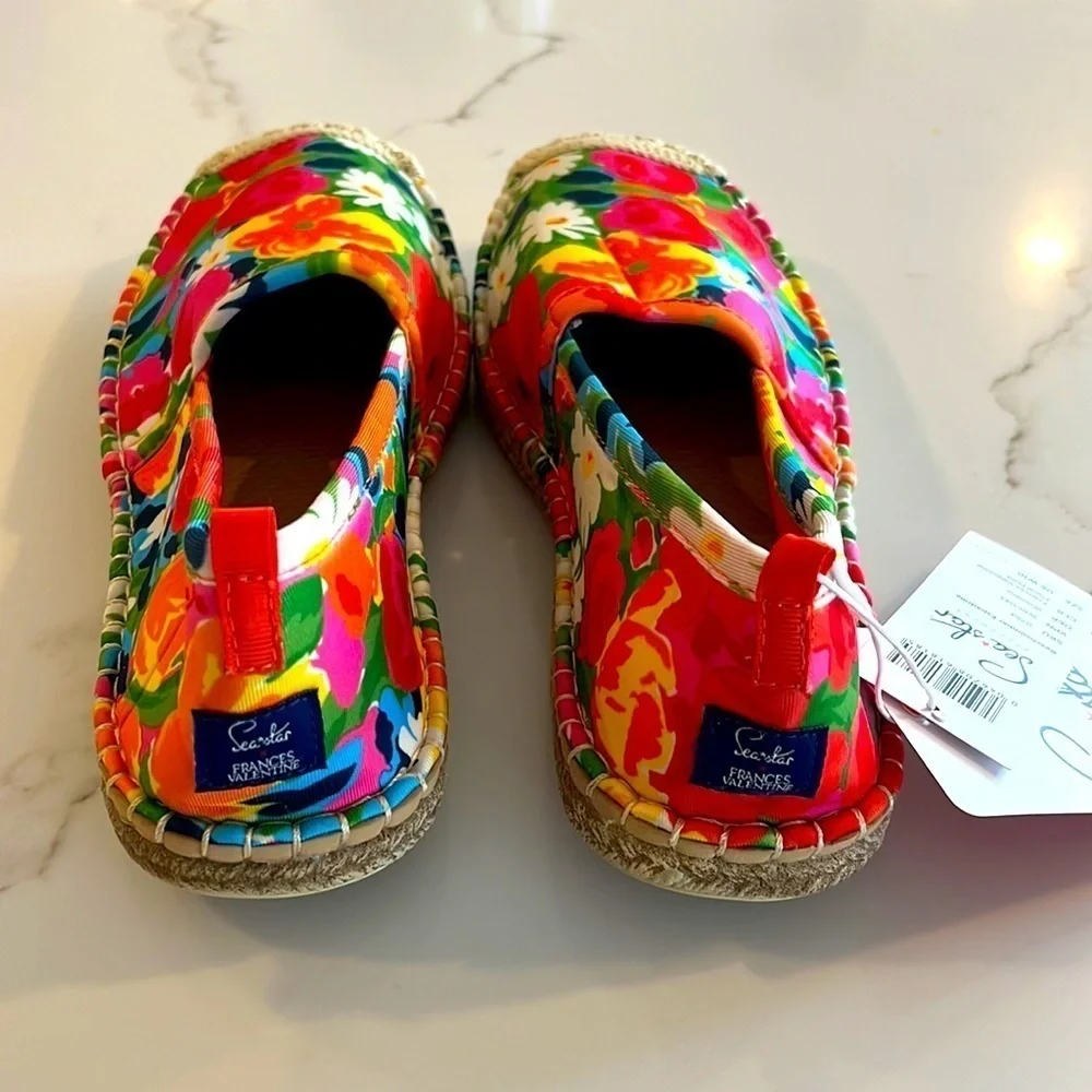 Sea Star Beachwear Floral Beachcomber Espadrille Water Shoe NEW